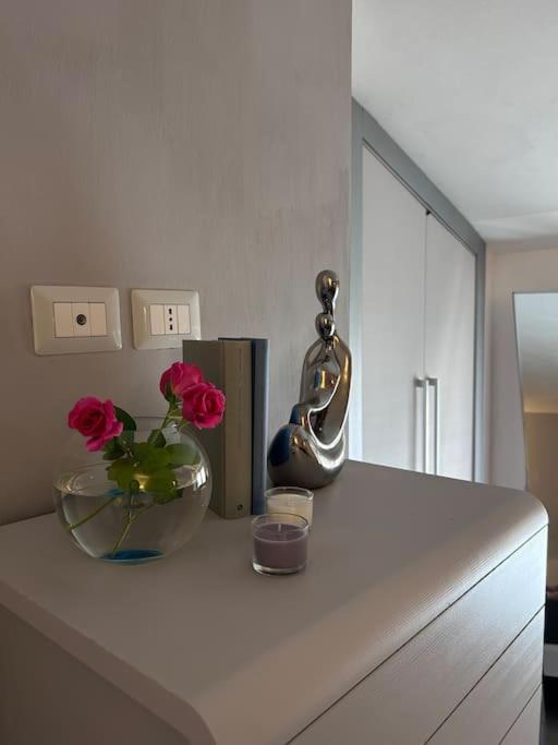 Elegante Appartamento Privato In Palazzo Storico Del XVIII - Pieno Centro Nicosia Eksteriør bilde